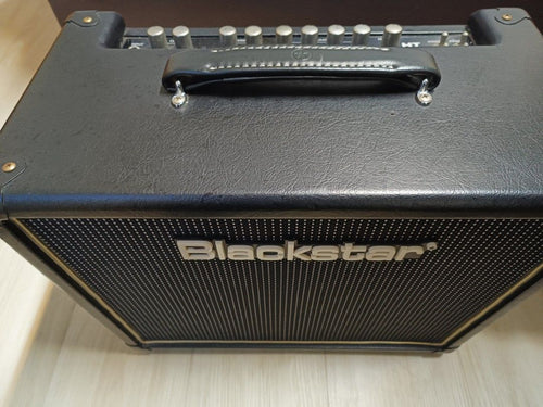 Blackstar HT-5R guitar amp
